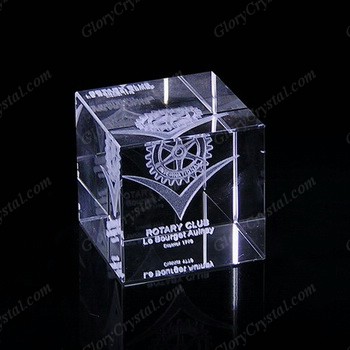 3D Laser Engraved Crystal Cube Paperweight 