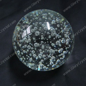 Bola de cristal bolha de vidro, com vários tamanhos estão disponíveis. Nós podemos fazer um pequeno apartamento na parte inferior para fazê-lo se perfeitamente apto ou uma base para coincidir com a bola.
