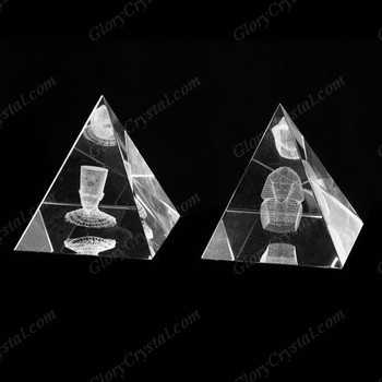 3d laser engraved crystal pyramid