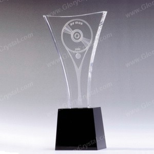 Irregular Triangle Recgonition Optical Crystal Awards with custom artwork and image engraved inside, the black crystal base can be etched with custom design also. 